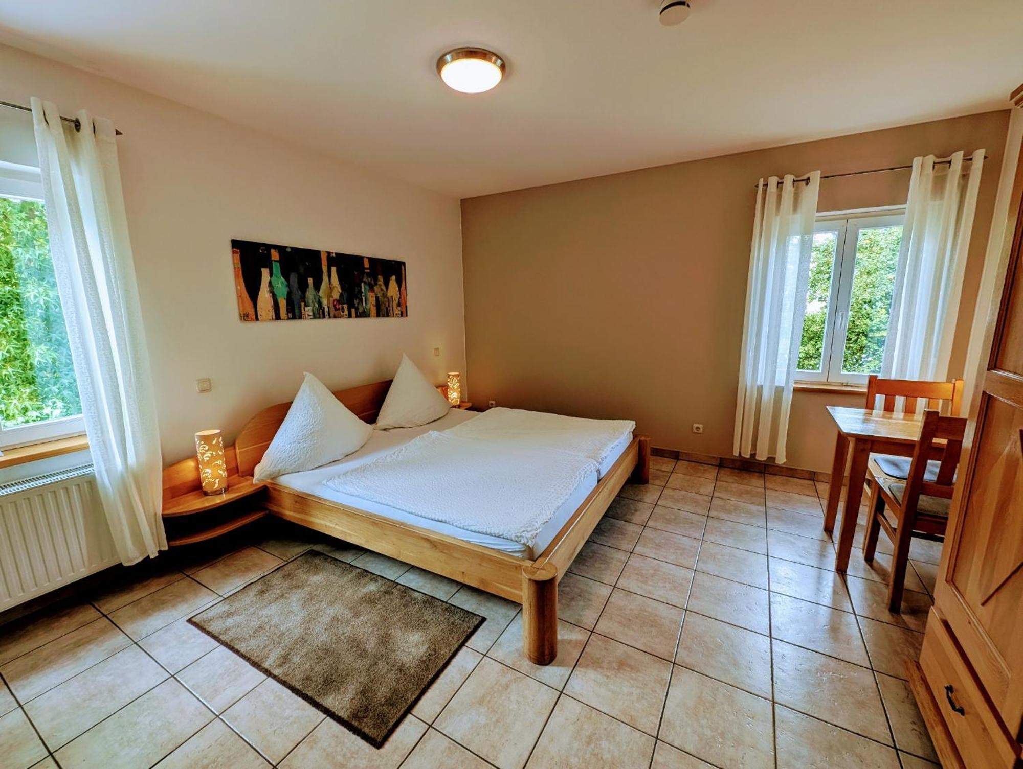 Hotel Weingut Weich Riol Esterno foto